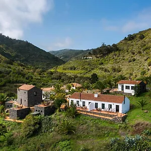 Las Casas Del Chorro Agulo